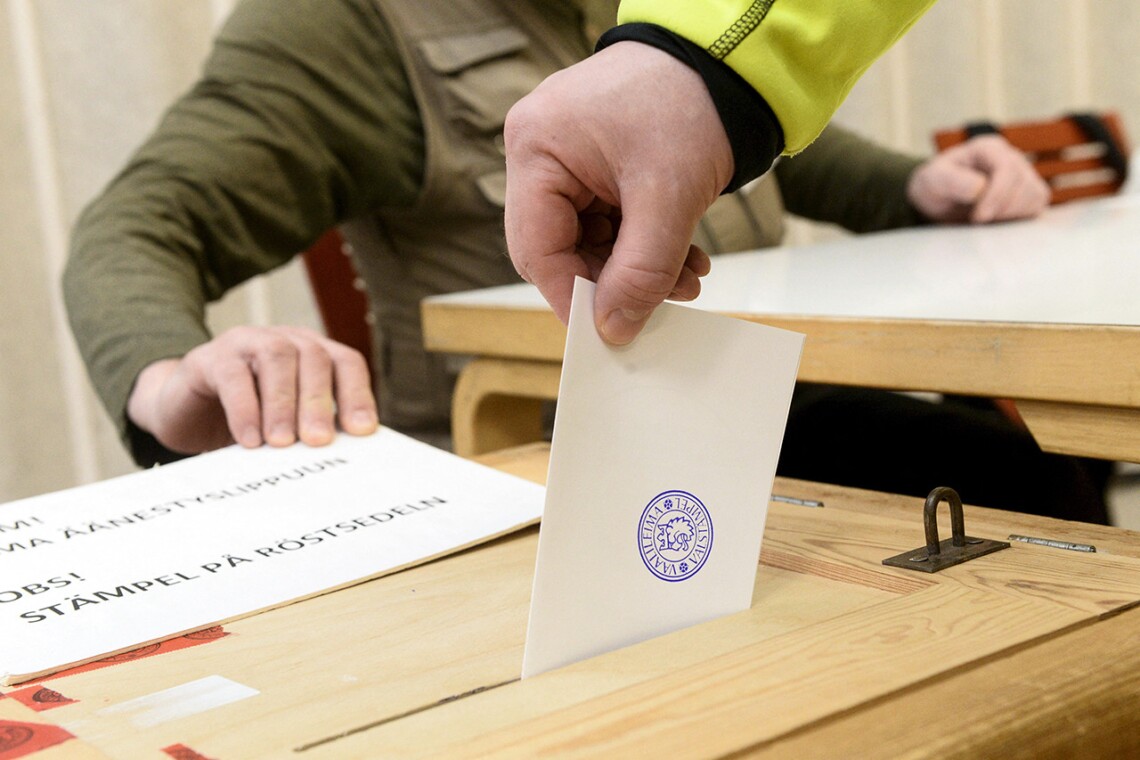 В Финляндии 28 января прошли первые за 12 лет президентские выборы. Ни один из кандидатов не получил подавляющее большинство голосов, поэтому состоится второй тур голосования.
