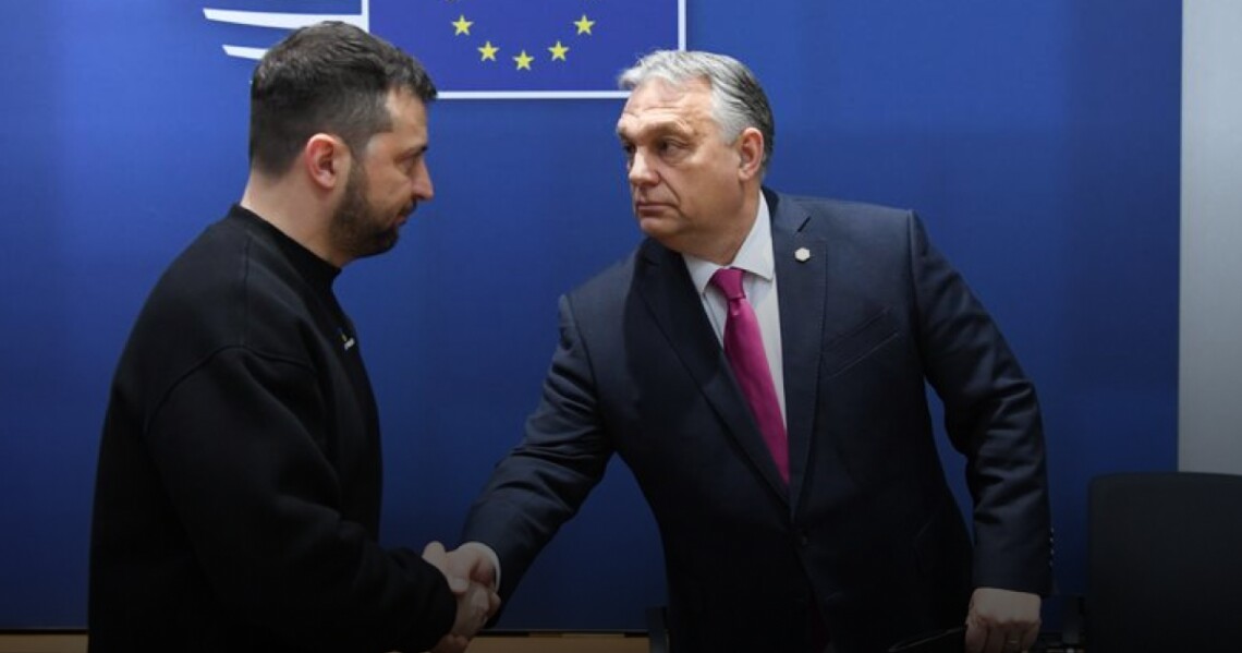 Переговоры Владимира Зеленского с Виктором Орбаном вряд ли состоятся в ближайшее время. Такое мнение выразил глава МИД Венгрии Петер Сийярто.