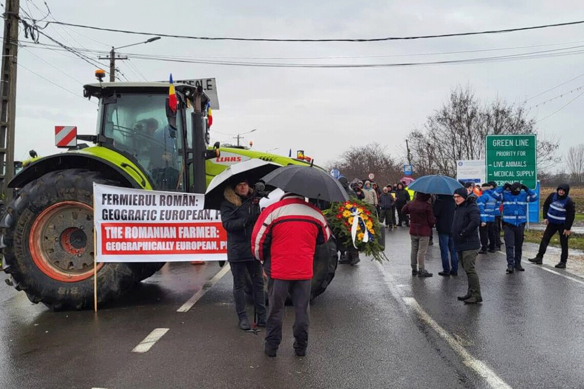 Украинских пограничников не уведомляли их польские коллеги о том, что с 9 февраля снова начнётся блокада грузовиков на границе.