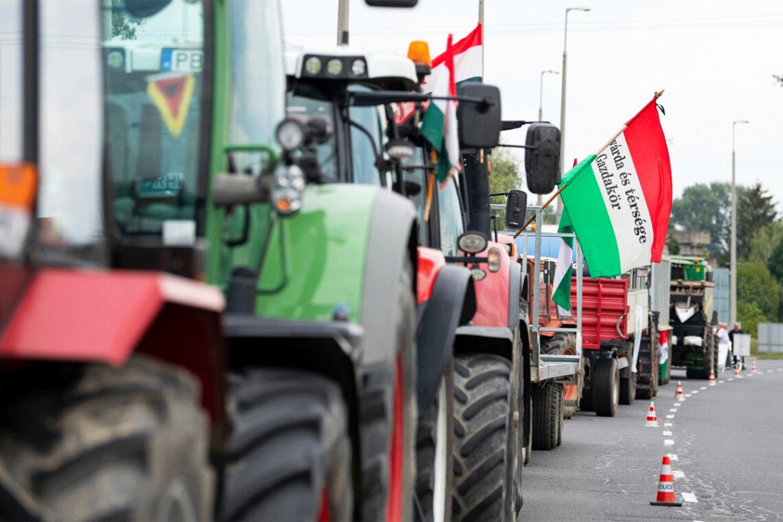 Фермеры хотят заблокировать пункт пропуска Захонь-Чоп на границе с Украиной. Это протест, если Еврокомиссия все же решит продлить беспошлинный импорт из Украины.