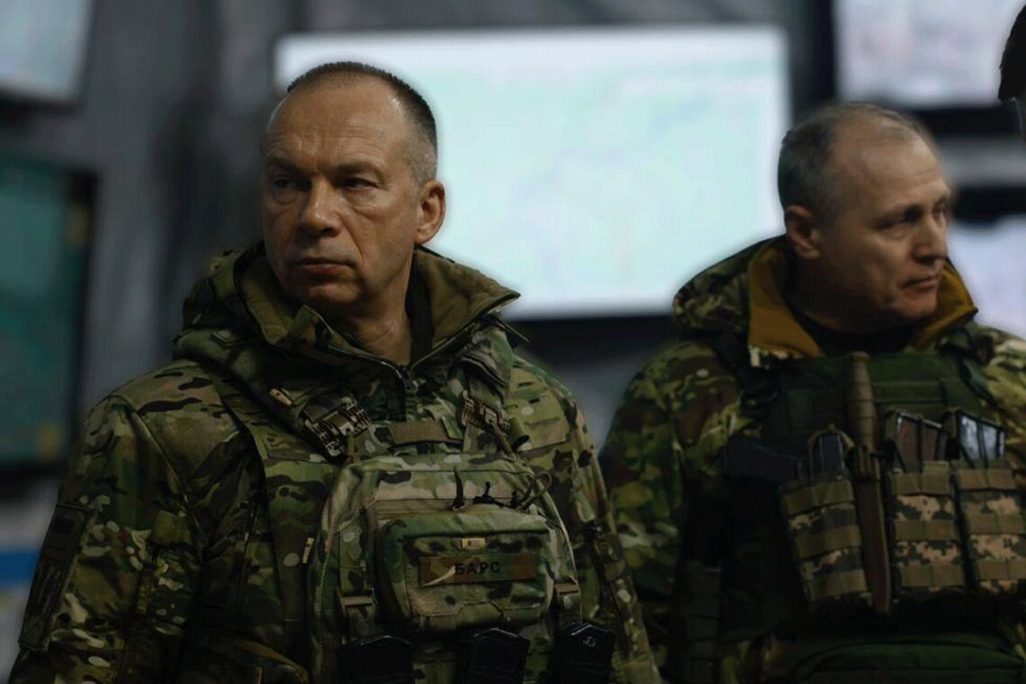 Генерал Александр Сырский посетил подразделения, которые ведут оборону на горячем Купянском направлении.