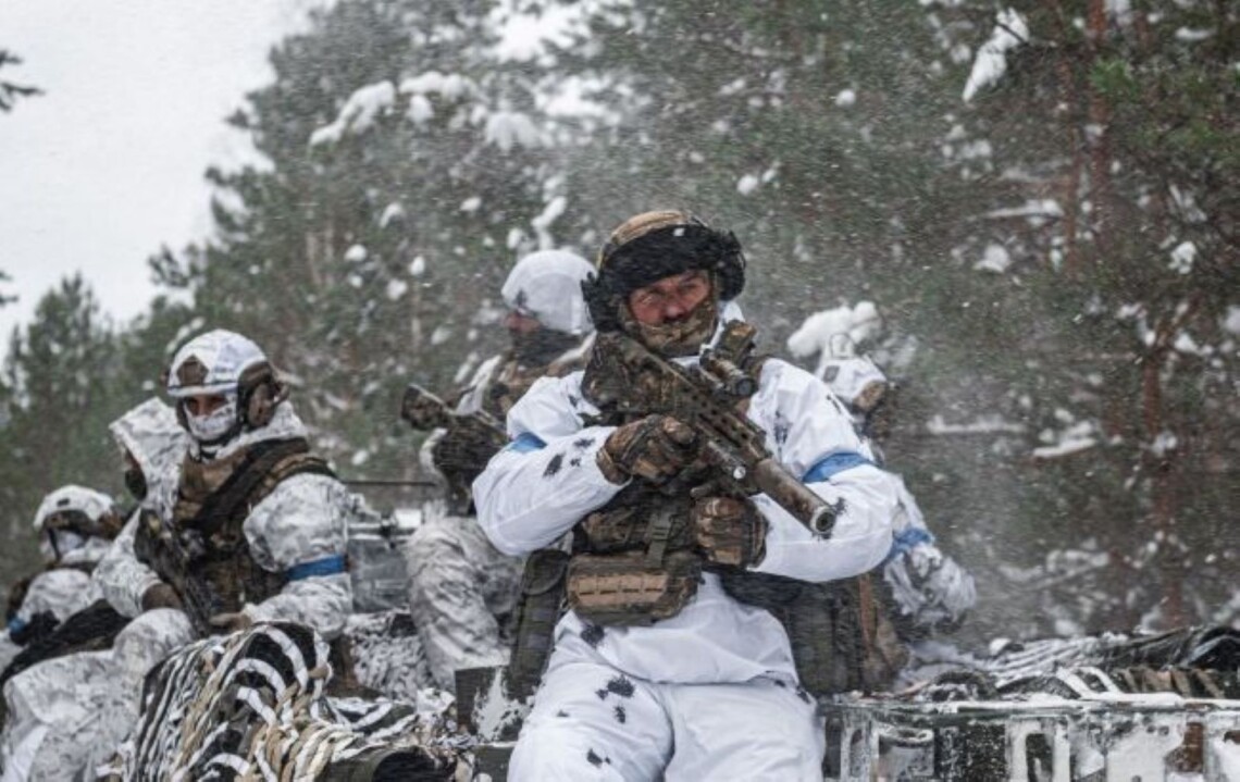 Российская ДРГ пыталась в субботу, 3 февраля, прорвать границу Украины в Сумской области. После полуторачасового боя оккупантов удалось отбросить вдаль от границы.