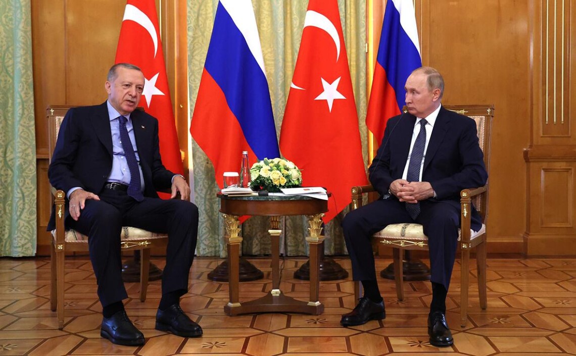 Президент Турции Реджеп Тайип Эрдоган обсудит с российским диктатором Владимиром Путиным, который приедет в Турцию 12 февраля, новый механизм экспорта украинского зерна через Чёрное море.