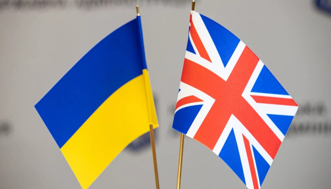 Великобритания заявила, что продлит беспошлинную торговлю с Украиной почти всеми товарами до 2029 года. Соглашение должно быть подписано сегодня.