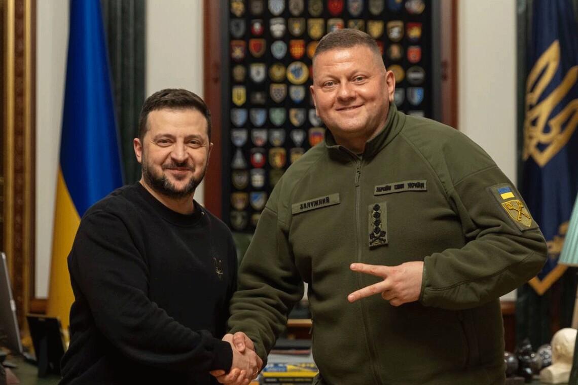 Зеленский и Залужный обсудили, в каком обновлении нуждаются Вооруженные Силы Украины и кто может их возглавить в дальнейшем.