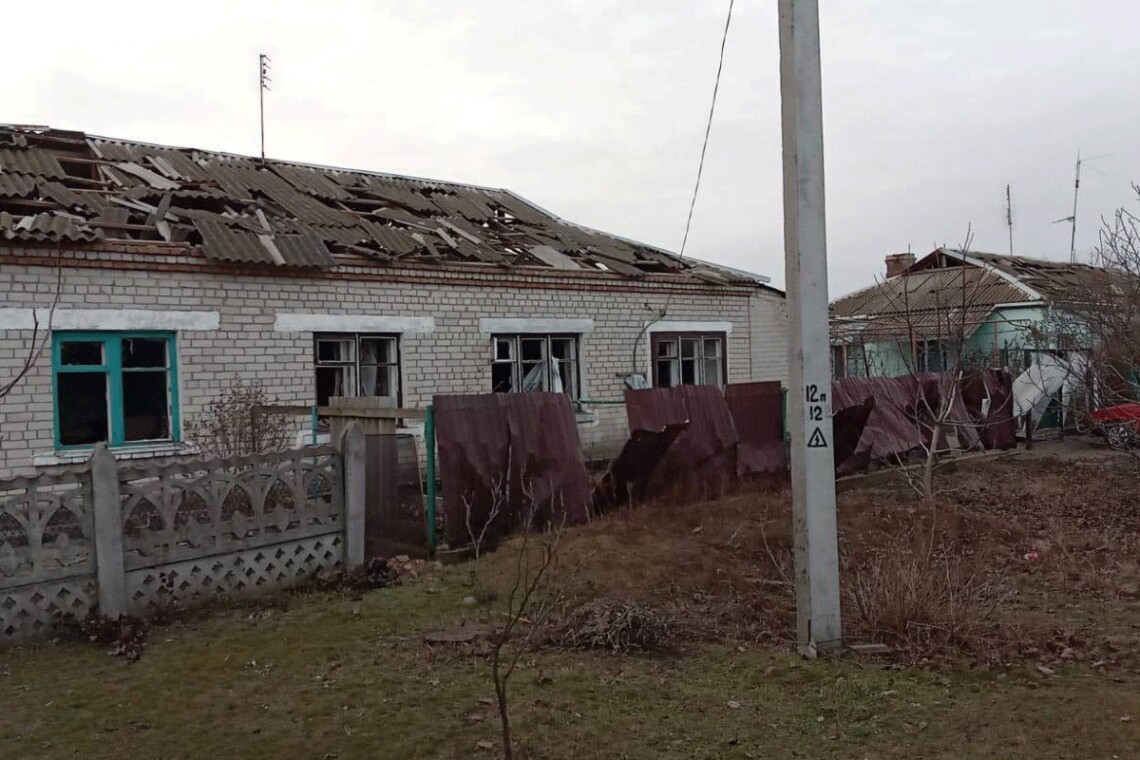 По Херсонской области российские военные за сутки выпустили 194 снаряда, есть трое раненых.
