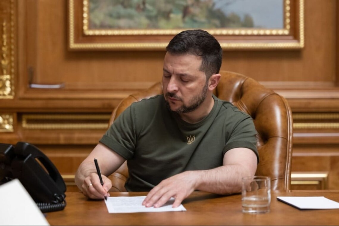 Президент Владимир Зеленский поставил свою подпись под законопроектом о легализации медицинского каннабиса.