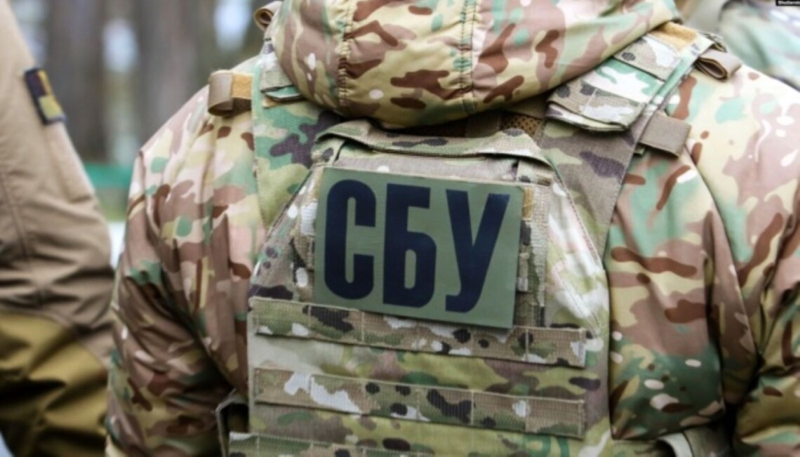 Службы безопасности Украины задержала в Днепре агента военной разведки рф, который разведывал места базирования систем противовоздушной обороны и радиолокационных комплексов ВСУ.