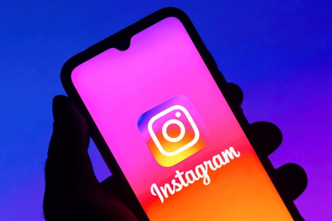 В работе Facebook и Instagram 5 марта произошел сбой, некоторых пользователей выбросило из их аккаунтов.