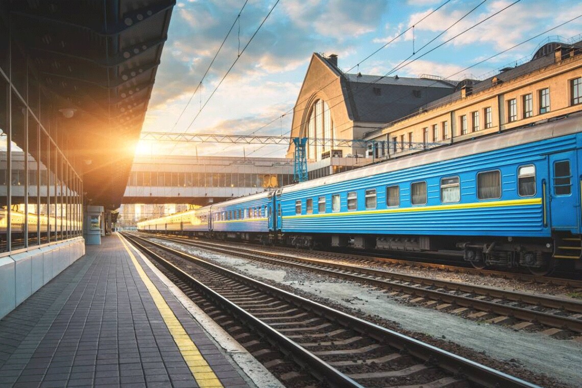 На период весенних школьных каникул УЗ назначила дополнительные поезда по таким популярным направлениям, как Львов, Ивано-Франковск, Ворохта.