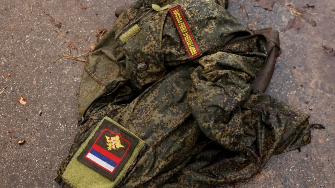 Десять российских военных погибли в результате ракетной атаки на полигон в Луганской области 13 марта.