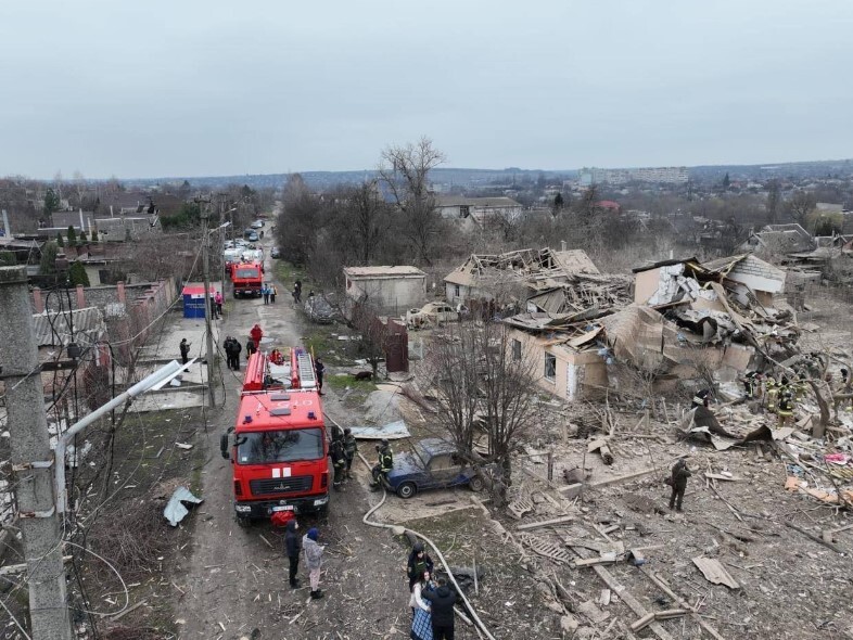 В результате ракетного удара российских оккупантов по Запорожью утром 22 марта количество раненых увеличилось до 29 человек.