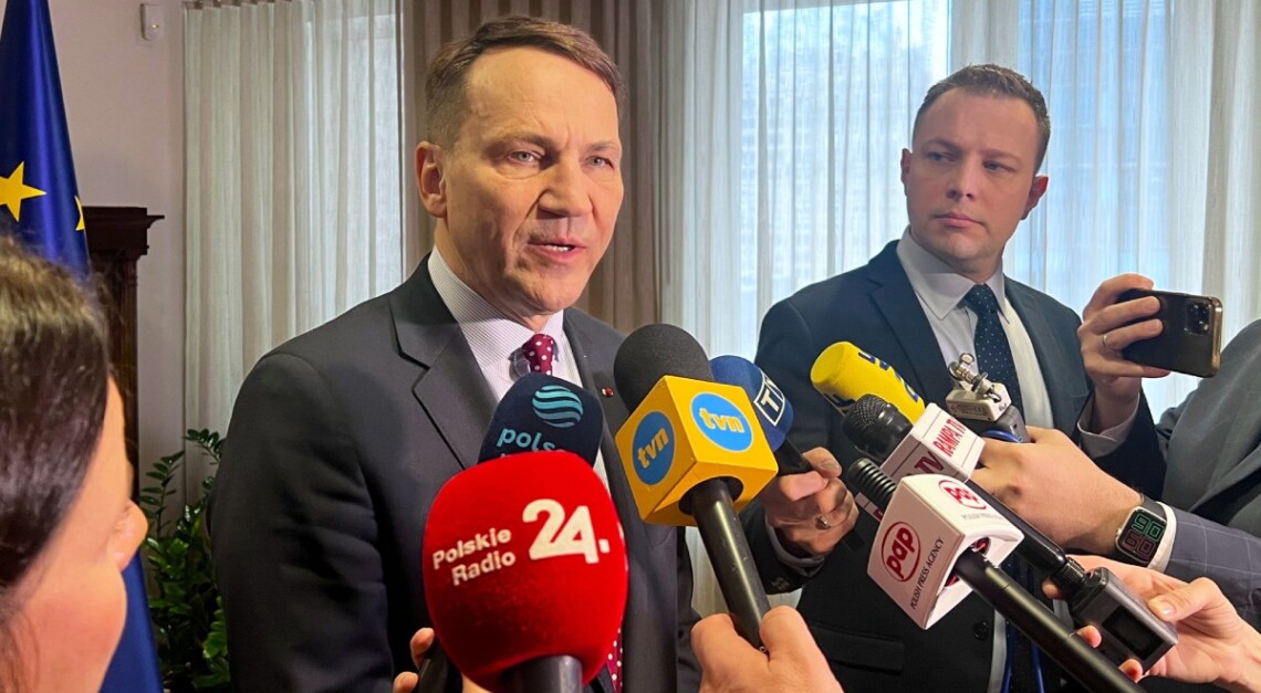 Союзники уже работают над транспортировкой боеприпасов в Украину в рамках чешской инициативы, сообщил глава МИД Польши.