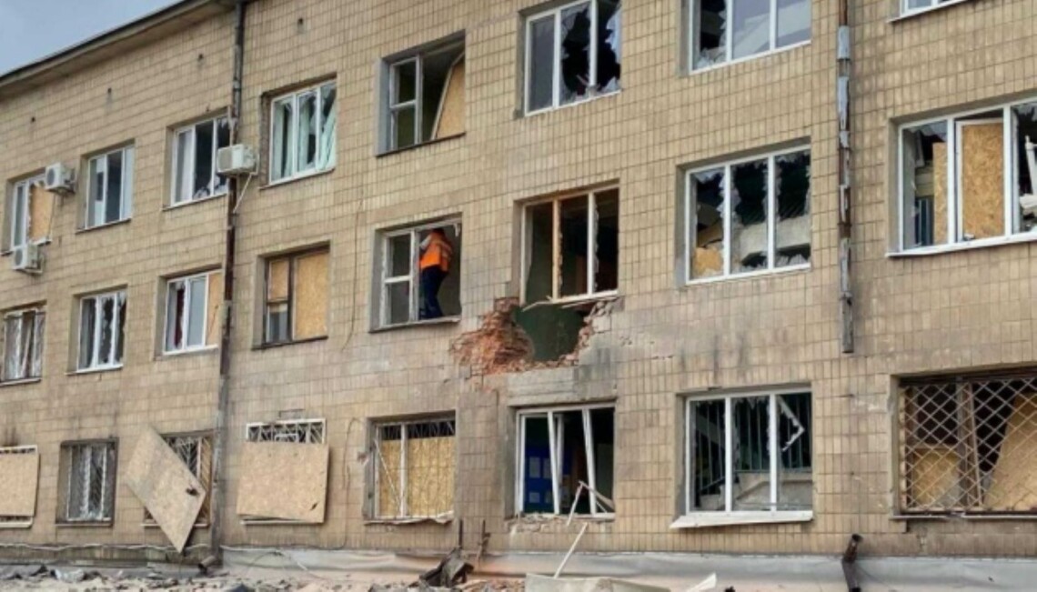 За прошедшие сутки, 29 марта, в Харьковской области от артиллерийских и минометных ударов пострадали около 20 населённых пунктов. Ранения получили два человека.