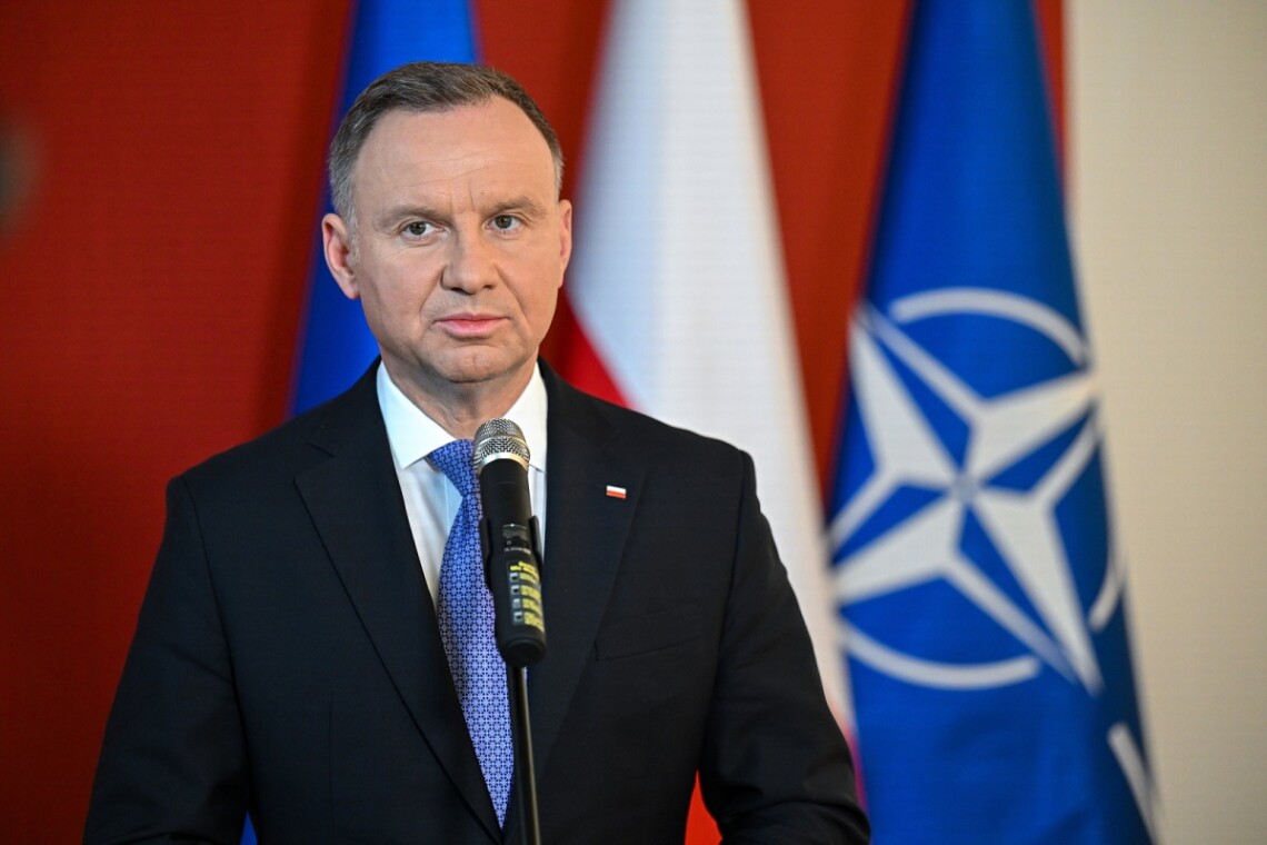 Дуда направил лидерам стран НАТО письмо и предложил увеличить военные расходы до 3 процентов ВВП на фоне угрозы от россии.