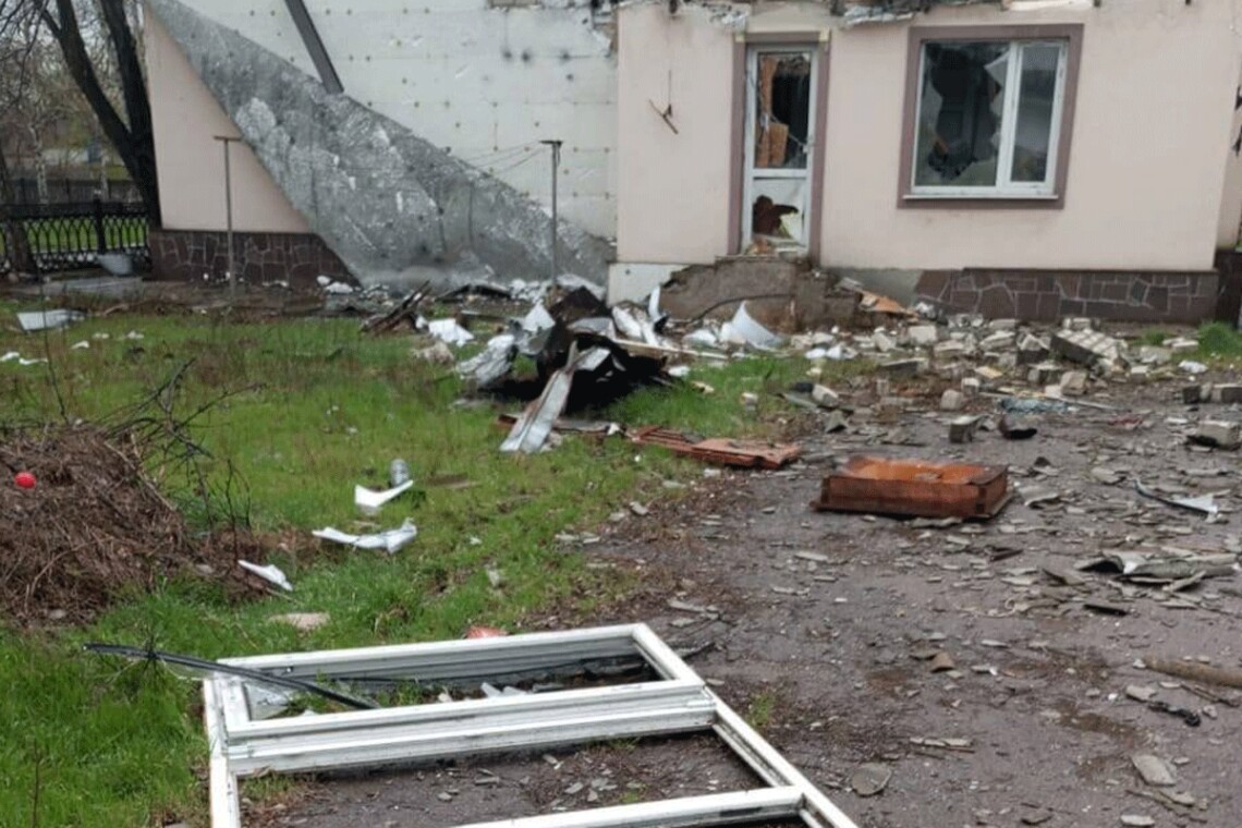 В Бериславе на Херсонщине количество пострадавших в результате вчерашнего обстрела выросло до трёх человек.
