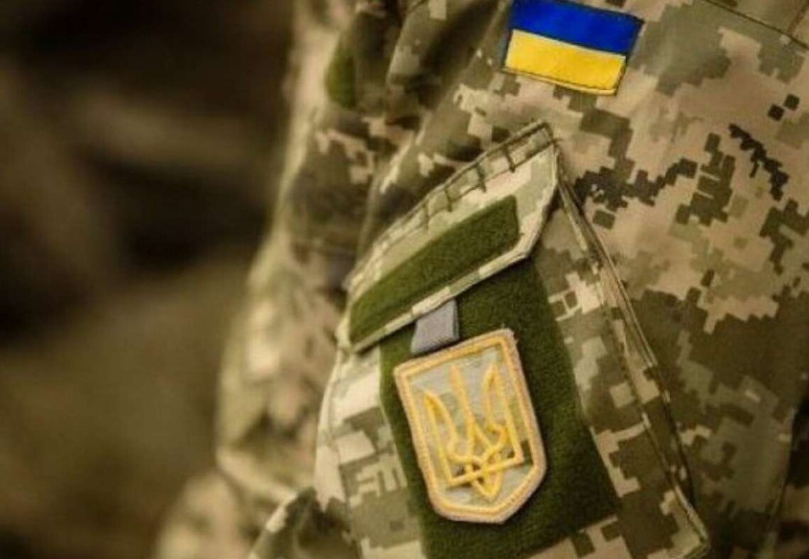 Уволены командующие оперативным командованием Юг и Запад Андрей Ковальчук и Сергей Литвинов, сообщают СМИ.