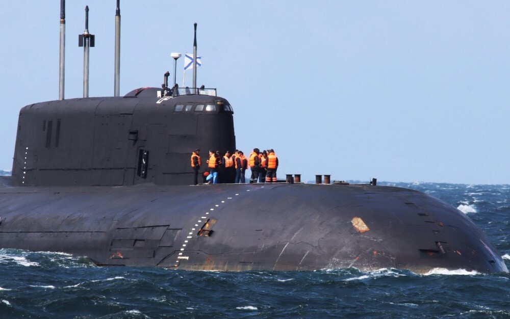 Россия продолжает искать способы применения своих ракетоносителей в Черном море. В рамках смены тактики враг во второй раз за полгода использовал подводную лодку.
