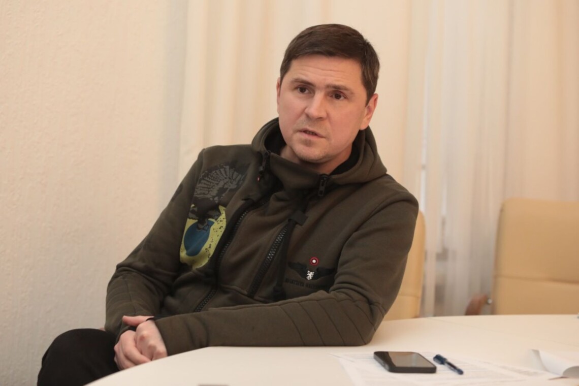 Советник главы Офиса президента Михаил Подоляк заявил, что у Украины все ещё есть ракеты до Patriot и Iris-T, но уже ощущают нехватку критически важных боеприпасов.