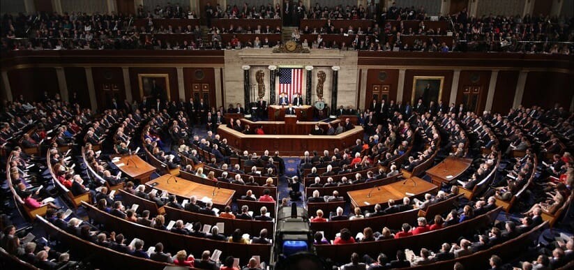 Палата представителей США на этой неделе рассмотрит помощь Украине, заявил глава разведывательного комитета Палаты представителей.