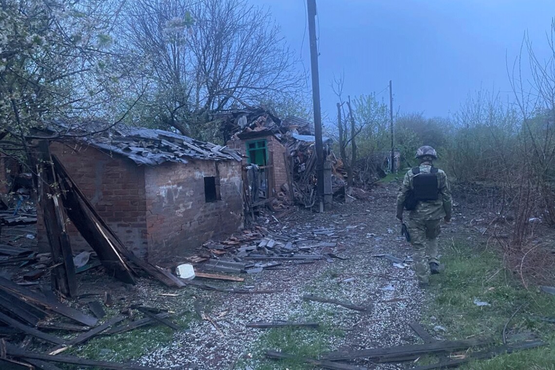 Четыре человека погибли в результате обстрела города Северск Бахмутского района Донецкой области.