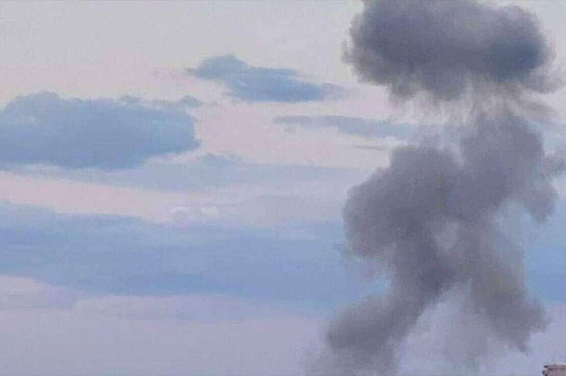 Утром 18 апреля в Ивано-Франковской области прогремели взрывы во время воздушной тревоги, объявленной из-за активности российских дронов.