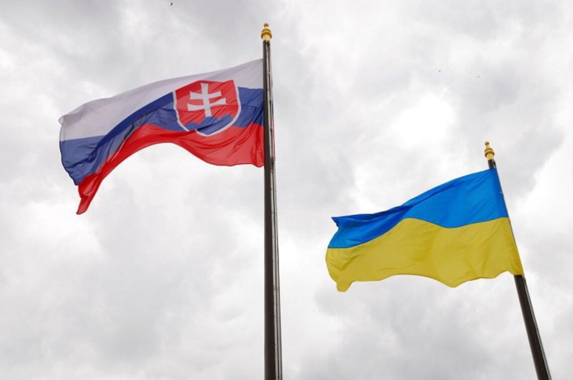 Словаки собрали за несколько дней около 2 миллионов евро на покупку снарядов для Украины в рамках инициативы Чехии.