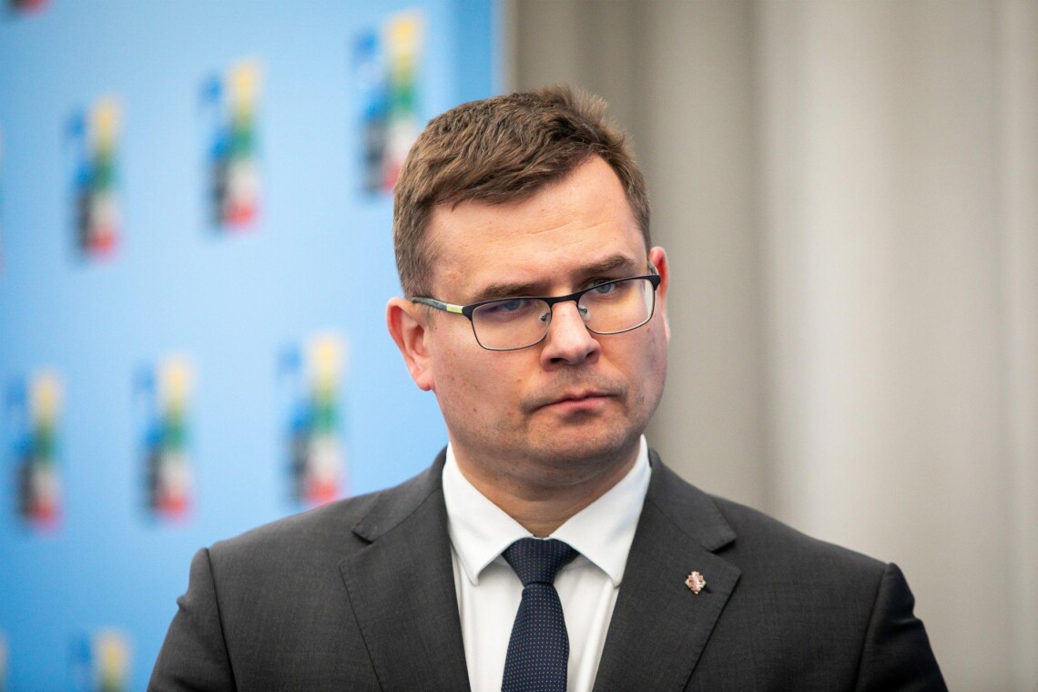 Литва может помочь Украине вернуть мужчин призывного возраста, сказал министр обороны. Страна будет смотреть на опыт Польши в этом вопросе.