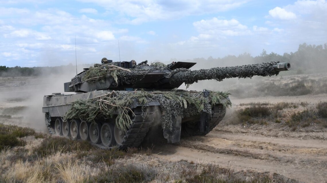 Власти Норвегии приняли решение предоставить Украине до 150 миллионов норвежских крон на техническое обслуживание танков Leopard.