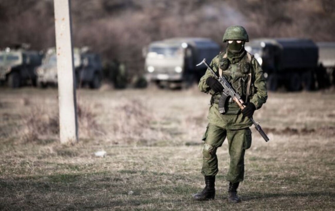 Партизаны в течение нескольких месяцев проводили разведку нефтебазы в Джанкое. Это одна из самых больших баз российских войск в Крыму.