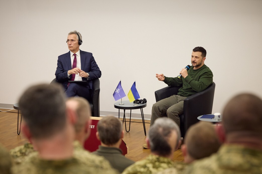 Генеральный секретарь НАТО Йенс Столтенберг, находясь в Киеве, пояснил, почему Украина ещё не стала членом Альянса.