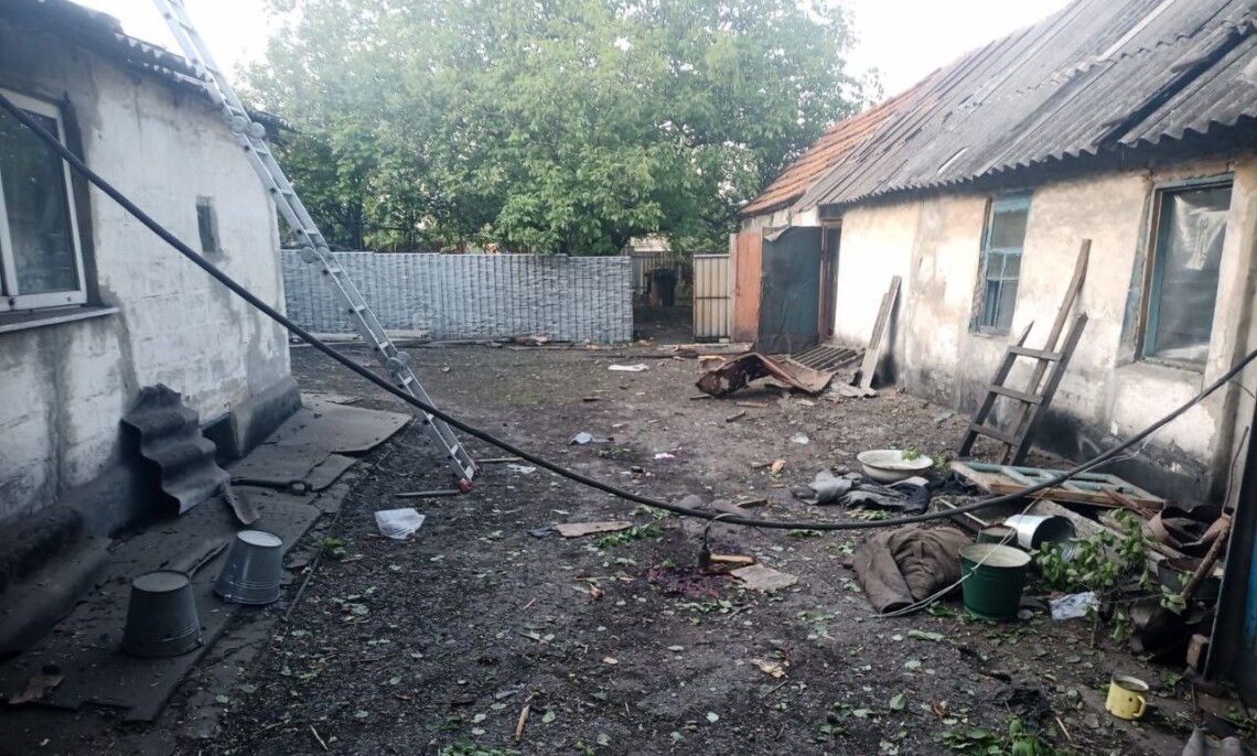 Оккупационная армия россии нанесла удар по селу Мемрик Новогродовской общины Донецкой области, есть погибшие.
