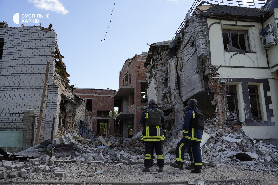 В Харькове возросло количество людей, пострадавших от российского удара по городу. Сейчас известно о 14 раненых.