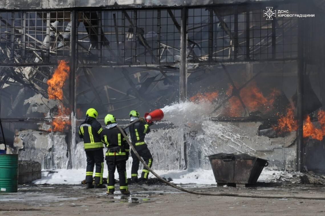 Пожар на заводе в Кропивницком. Один человек погиб, ещё один травмировался — получил ожоги руки.