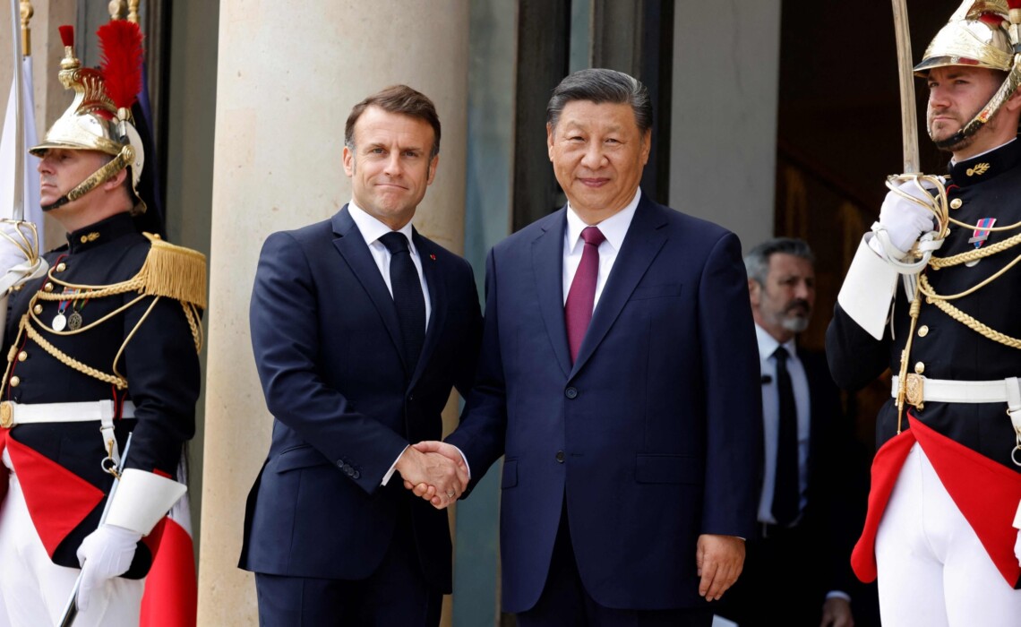 Лидер КНР Си Цзиньпин поддержал предложение заключить олимпийское перемирие между рф и Украиной на время проведения Игр-2024, сообщил Макрон.