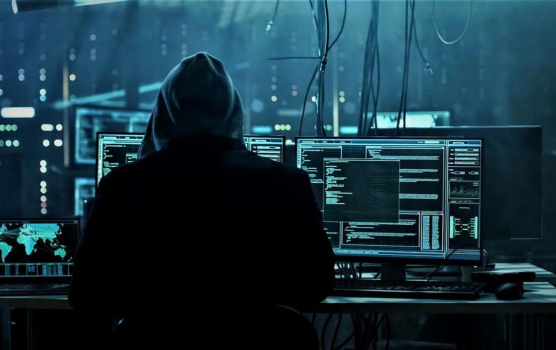 Хакеры заломили базу данных министерства обороны Великобритании, за этой атакой стоит Китай.