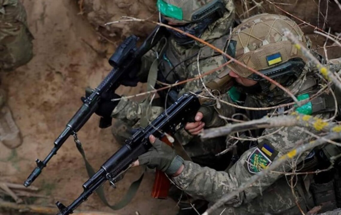 Воины Государственной пограничной службы отразили очередную атаку пехоты армии российской федерации возле Волчанска.