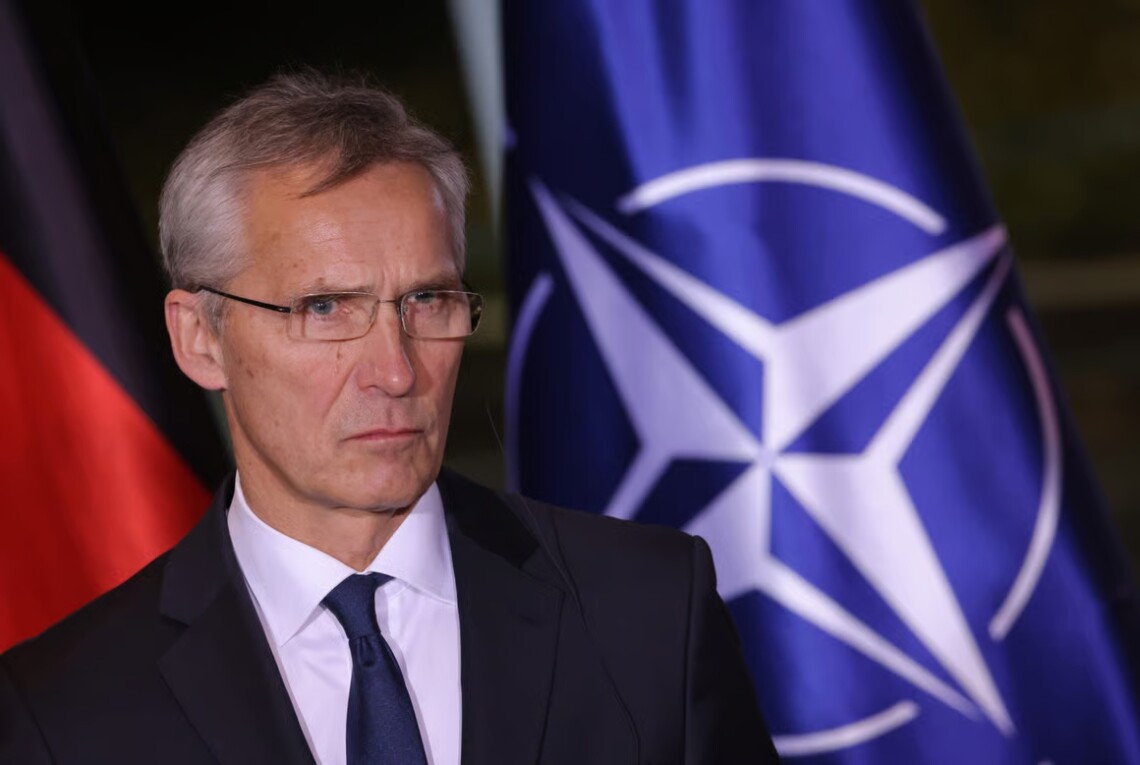 Страны НАТО требуют от Йенса Столтенберга большей ясности по поводу плана о поддержке Украины на 100 млрд евро.  Некоторые допускают, что сумма будет пересмотрена.