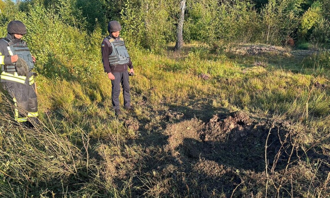 В четверг, 8 августа, в Ровенской области прогремели взрывы в приграничной зоне. Во время взрывов пострадало гражданское лицо.