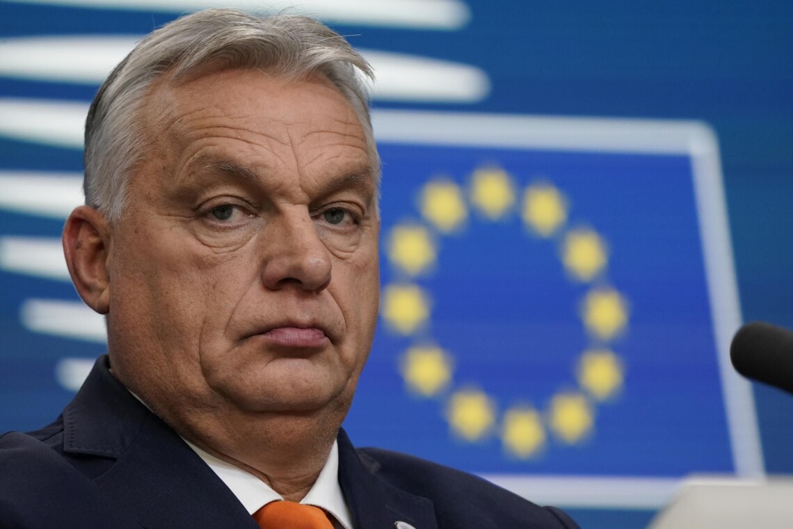 Завершение войны в Украине – Орбан заявил, что мирное соглашение между рф и Украиной должно быть подписано в Будапеште Орбан считает, что мир между россией и Украиной можно достичь только с участием внешних сил, а кто-то должен договориться о мире с россиянами – США или Европа.
