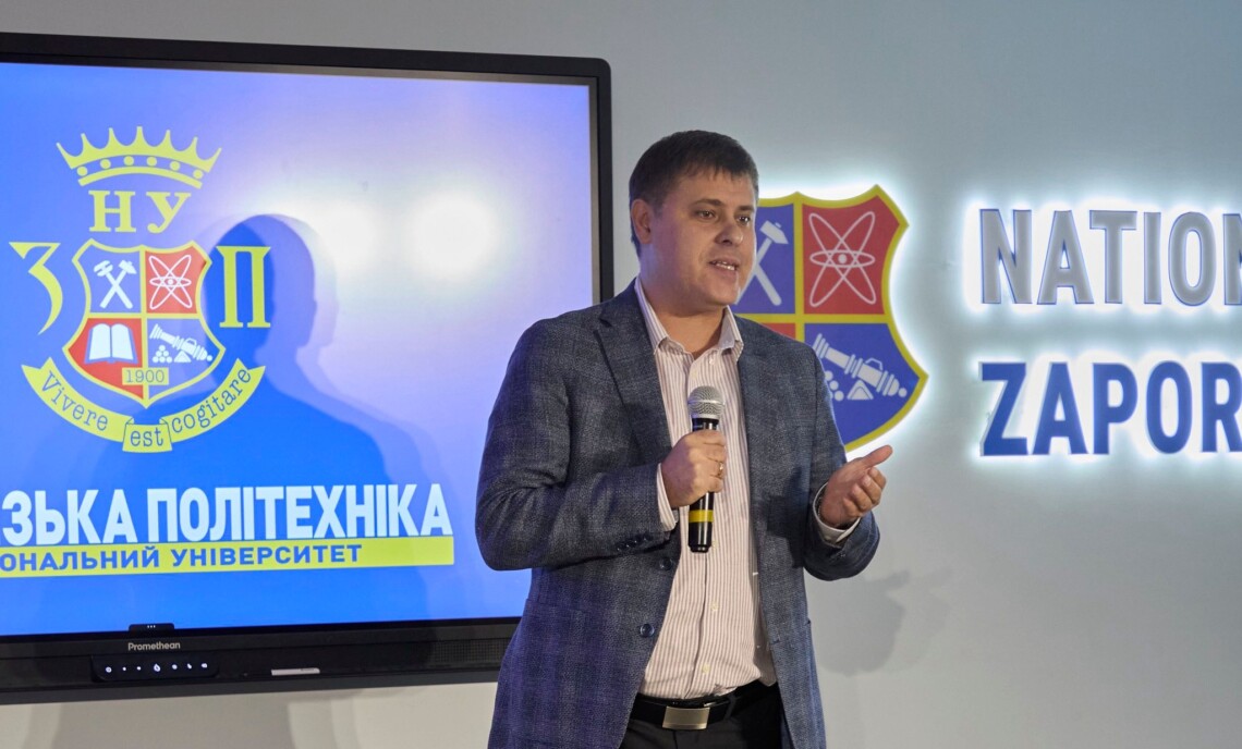 Коррупция в Запорожье – замглавы Запорожского облсовета Владиславу Куценко продлили обязанности до 27 декабря Антикоррупционный суд поддержал ходатайство САП о продлении действия двух процессуальных обязанностей.