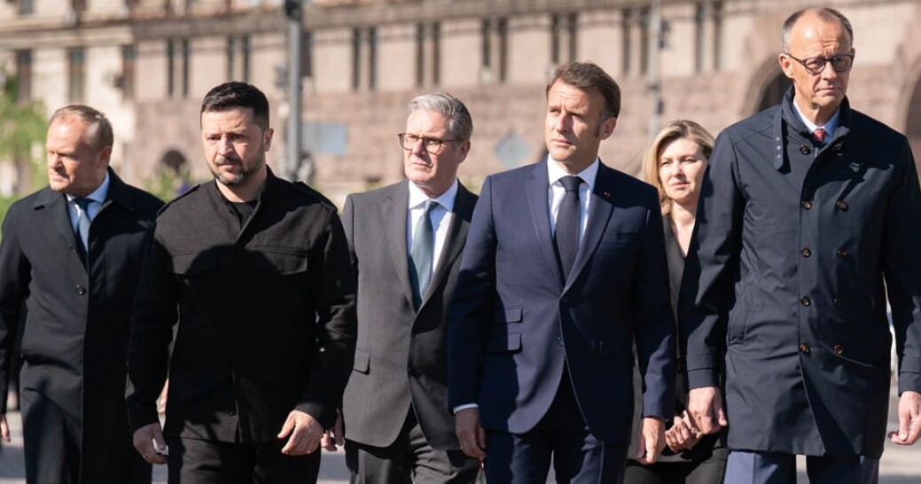 Коалиция желающих – в Мадриде пройдет секретная встреча коалиции желающих, где обсудят дальнейшую помощь Украине Во вторник, 4 ноября, МИД Испании проведет закрытую встречу «коалиции желающих» с участием представителей 35 стран. Обсудят финансовую и военную поддержку Украины, меры давления на россию и гарантии безопасности.