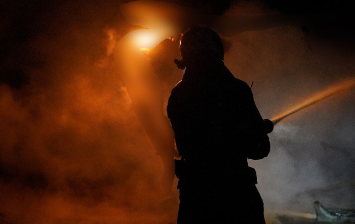 Взрывы на Полтавщине – россияне атаковали объект газодобывающей отрасли В ночь на субботу, 1 ноября, российские оккупанты нанесли удар по одному из объектов газодобывающей отрасли в Полтавской области.