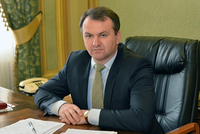 Председатель Львовской облгосадминистрации пообещал в 2016 году открыть во Львове перинатальный центр.