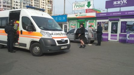 Віра Савченко розповіла подробиці ДТП, яка сталася сьогодні вранці в Деснянському районі Києва.
