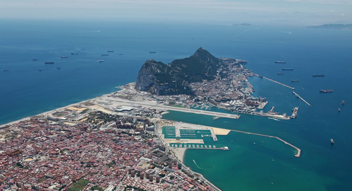 МИД прорабатывает отмену визового режима с Гибралтаром