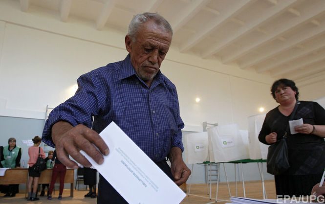 В Косово проходят досрочные парламентские выборы