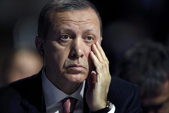 Президент Турции Реджеп Эрдоган намерен предложить США и России вывести военный контингент с территории Сирии