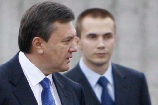 Суд отказал в удовлетворении исковых требований Александра Януковича к НБУ о возмещении убытков в размере 1,6 миллиарда гривен