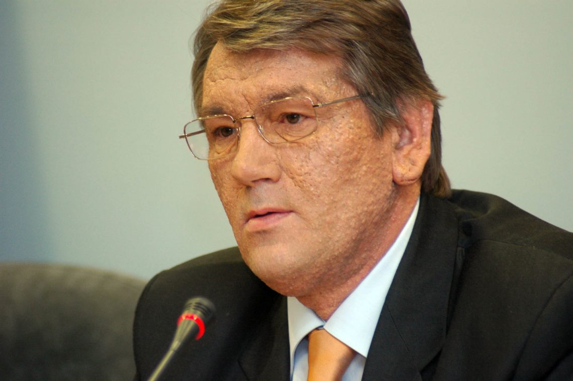 Ющенко обвинил Европу в финансовом снабжении русской агрессии